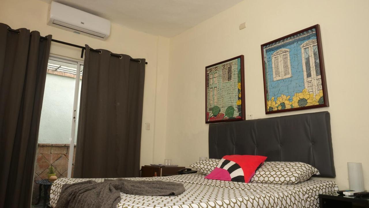 Hotel Alcaldeza - Garden House Maria Guadalupe Santo Domingo Eksteriør billede