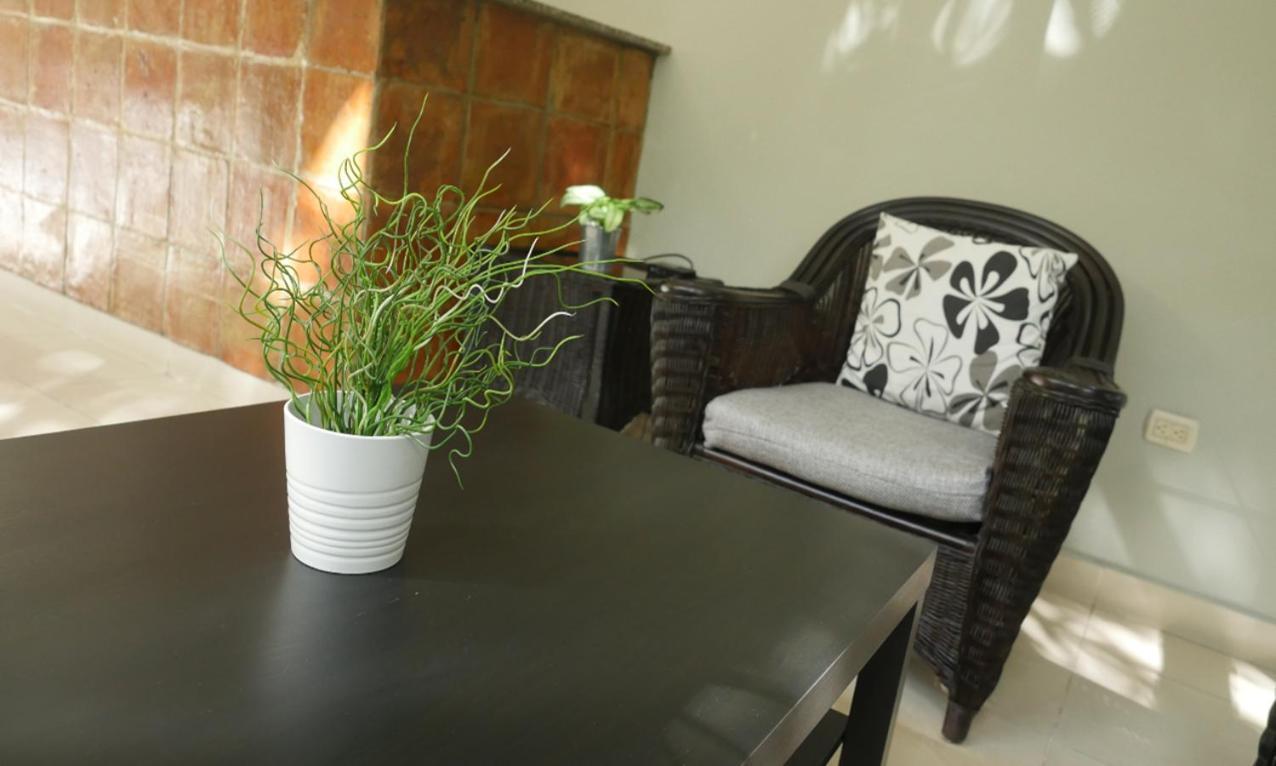 Hotel Alcaldeza - Garden House Maria Guadalupe Santo Domingo Eksteriør billede